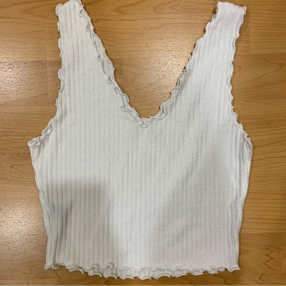 White cropped tank top
